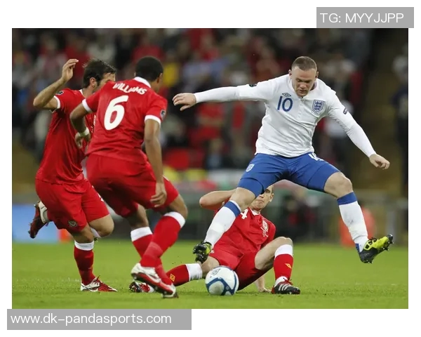 威尔士足球天才托马斯崛起之路从小镇到国际赛场的辉煌历程